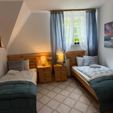 Апартаменты Bialy Jar & Bike W Karpaczu Przy Wyciagu Z Widokiem *