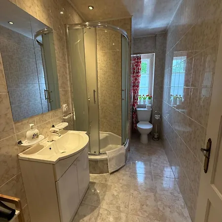 Apartament Osada Biały Jar *